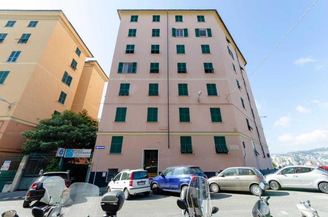 Joivy Spacious Family Apt For 4, In Carignano, Genoa Exterior photo